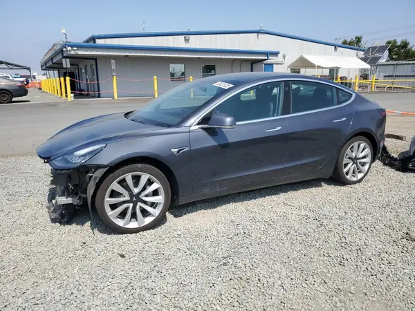 5YJ3E1EB5KF512047 2019 TESLA MODEL 3 - Image 1