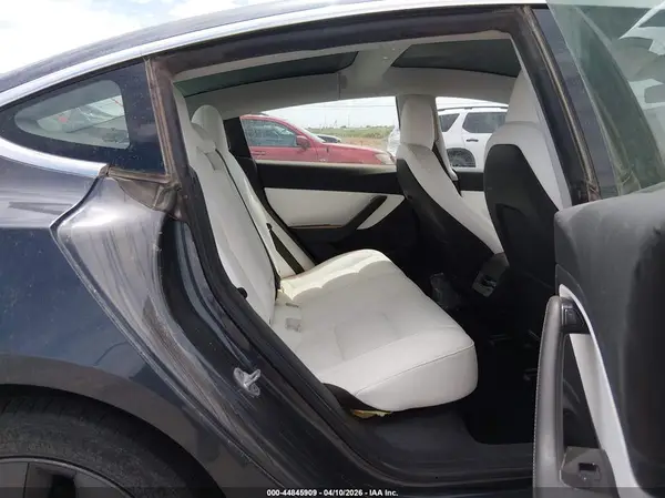 5YJ3E1EB5LF522076 2020 TESLA MODEL 3 - Image 8