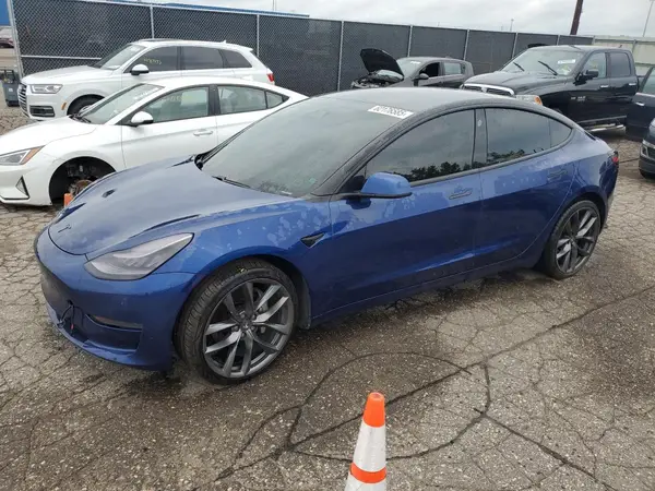 5YJ3E1EB5LF546877 2020 TESLA MODEL 3 - Image 1