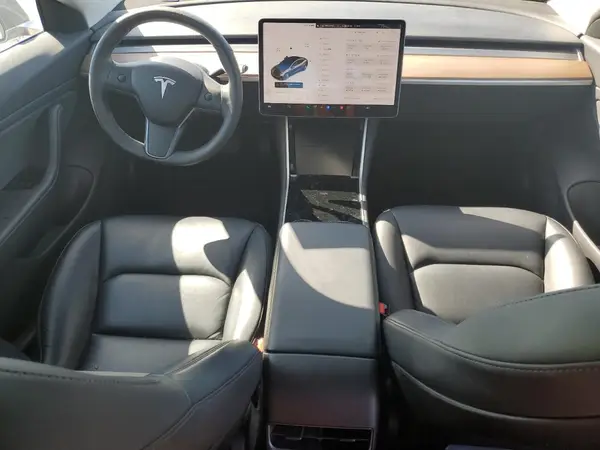 5YJ3E1EB5LF588952 2020 TESLA MODEL 3 - Image 8