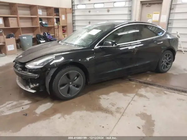 5YJ3E1EB5LF600985 2020 TESLA MODEL 3 - Image 2