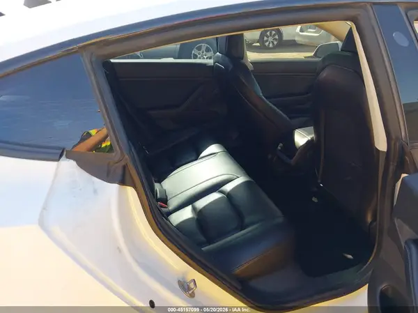 5YJ3E1EB5LF619620 2020 TESLA MODEL 3 - Image 8