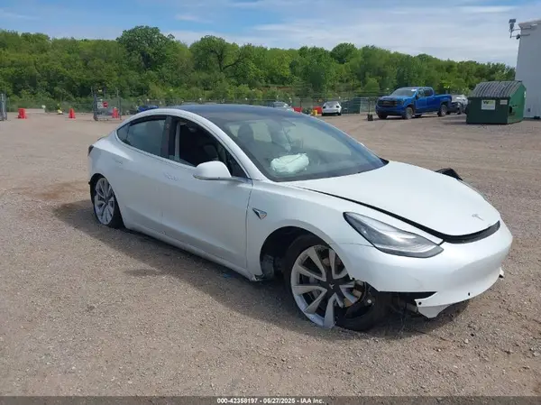 5YJ3E1EB5LF620816 2020 TESLA MODEL 3 - Image 1