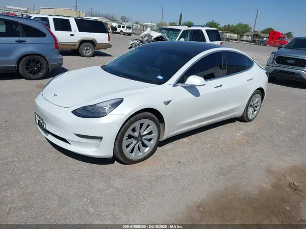 5YJ3E1EB5LF621013 2020 TESLA MODEL 3 - Image 2