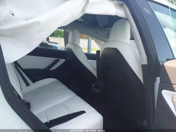5YJ3E1EB5LF622680 2020 TESLA MODEL 3 - Image 8