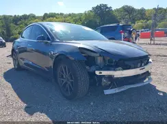 5YJ3E1EB5LF627748 2020 TESLA MODEL 3