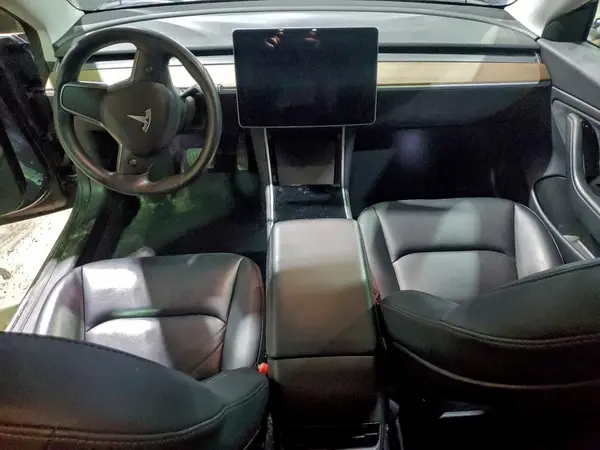 5YJ3E1EB5LF635610 2020 TESLA MODEL 3 - Image 8