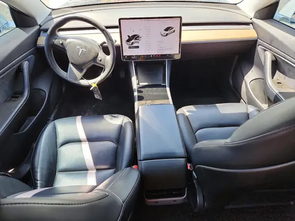5YJ3E1EB5LF636532 2020 TESLA MODEL 3 - Image 8