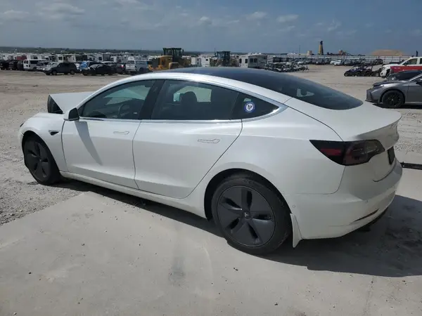 5YJ3E1EB5LF636675 2020 TESLA MODEL 3 - Image 2