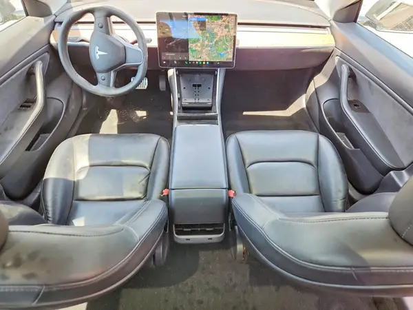 5YJ3E1EB5LF637244 2020 TESLA MODEL 3 - Image 8