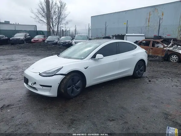 5YJ3E1EB5LF637440 2020 TESLA MODEL 3 - Image 2