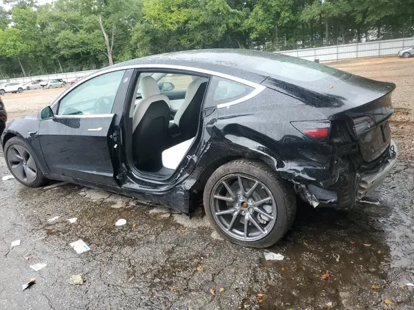 5YJ3E1EB5LF638927 2020 TESLA MODEL 3 - Image 2