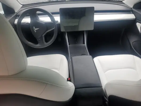 5YJ3E1EB5LF638927 2020 TESLA MODEL 3 - Image 8