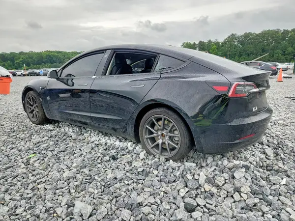 5YJ3E1EB5LF649457 2020 TESLA MODEL 3 - Image 2