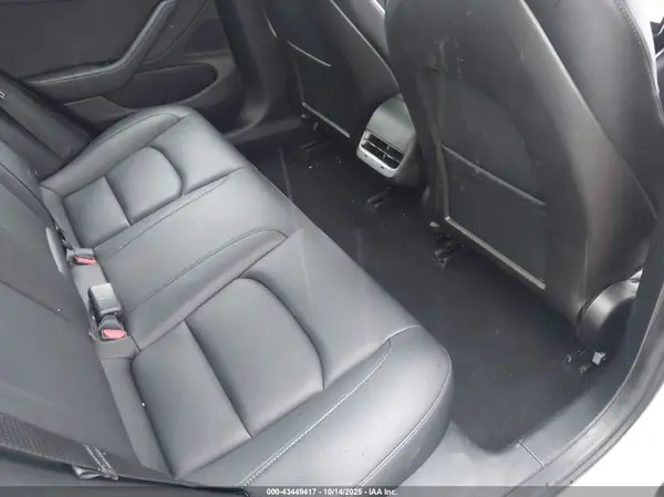 5YJ3E1EB5LF649992 2020 TESLA MODEL 3 - Image 8