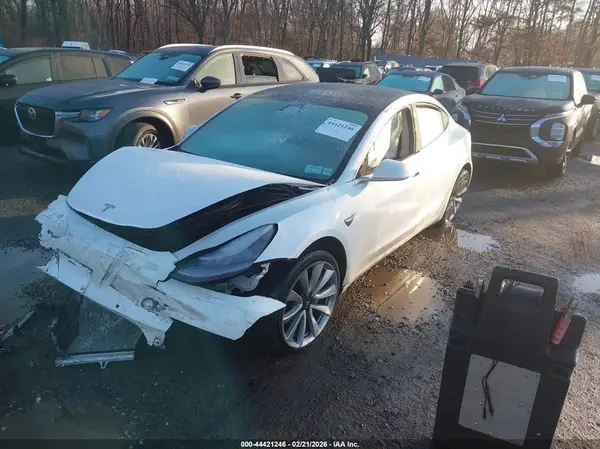 5YJ3E1EB5LF651192 2020 TESLA MODEL 3 - Image 2
