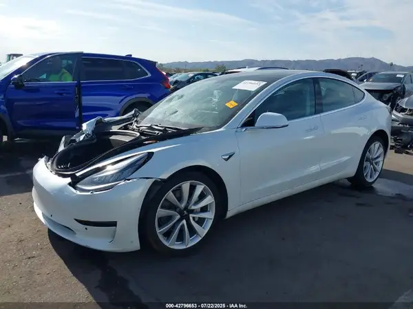 5YJ3E1EB5LF651242 2020 TESLA MODEL 3 - Image 2