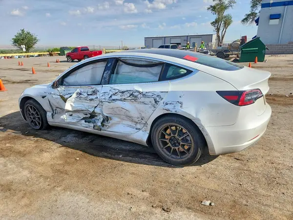 5YJ3E1EB5LF651502 2020 TESLA MODEL 3 - Image 2