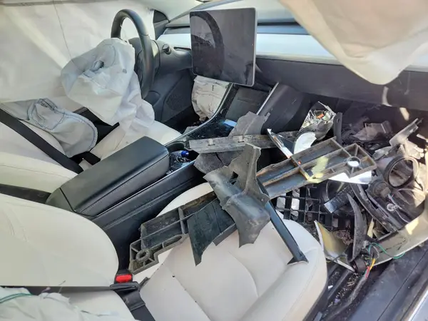 5YJ3E1EB5LF651502 2020 TESLA MODEL 3 - Image 8