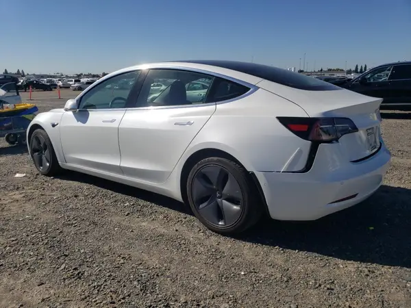 5YJ3E1EB5LF664976 2020 TESLA MODEL 3 - Image 2