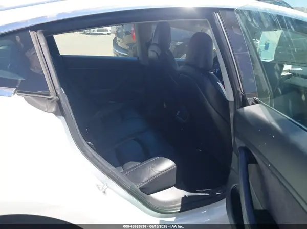 5YJ3E1EB5LF665433 2020 TESLA MODEL 3 - Image 8