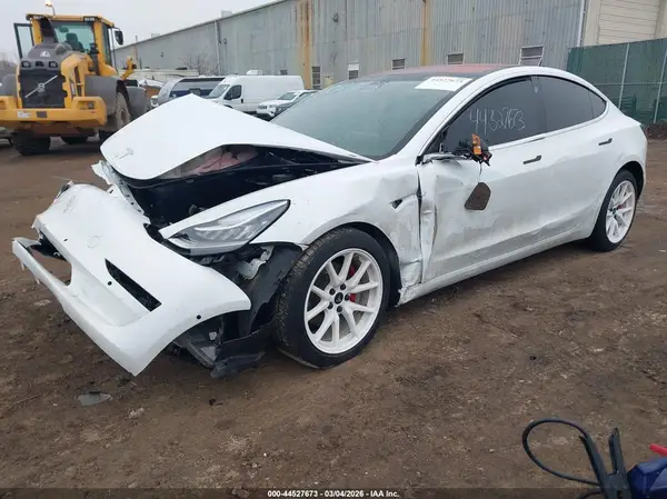5YJ3E1EB5LF665657 2020 TESLA MODEL 3 - Image 2