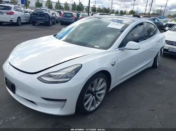 5YJ3E1EB5LF713030 2020 TESLA MODEL 3 - Image 2