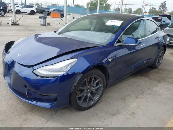 5YJ3E1EB5LF717403 2020 TESLA MODEL 3 - Image 2