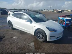 5YJ3E1EB5LF720141 2020 TESLA MODEL 3