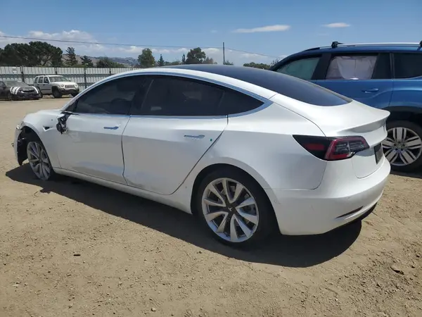5YJ3E1EB5LF747405 2020 TESLA MODEL 3 - Image 2