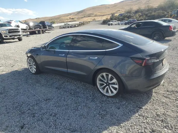 5YJ3E1EB5LF795356 2020 TESLA MODEL 3 - Image 2