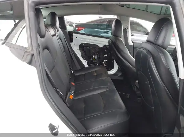 5YJ3E1EB5LF801530 2020 TESLA MODEL 3 - Image 8