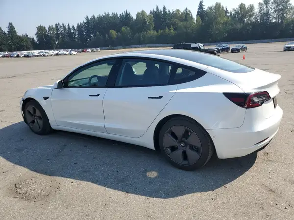 5YJ3E1EB5MF002168 2021 TESLA MODEL 3 - Image 2