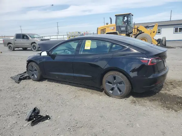 5YJ3E1EB5MF002347 2021 TESLA MODEL 3 - Image 2