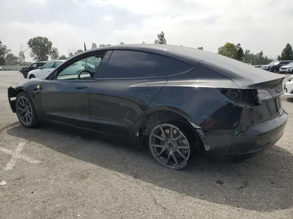 5YJ3E1EB5MF003076 2021 TESLA MODEL 3 - Image 2