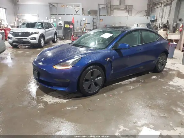 5YJ3E1EB5MF012926 2021 TESLA MODEL 3 - Image 2