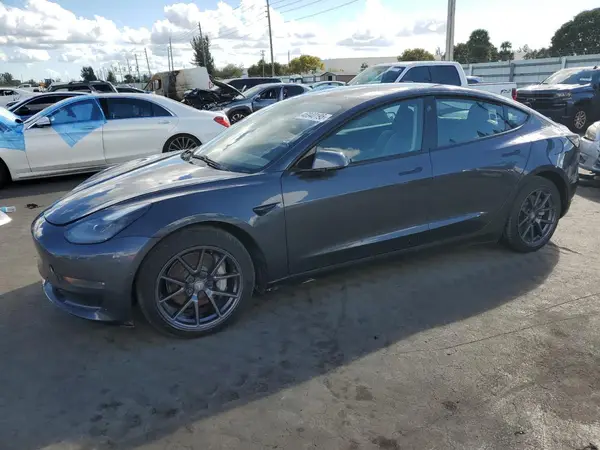 5YJ3E1EB5MF035641 2021 TESLA MODEL 3 - Image 1