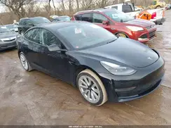 5YJ3E1EB5MF044548 2021 TESLA MODEL 3