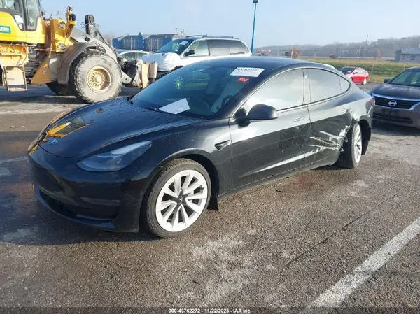 5YJ3E1EB5MF047451 2021 TESLA MODEL 3 - Image 2