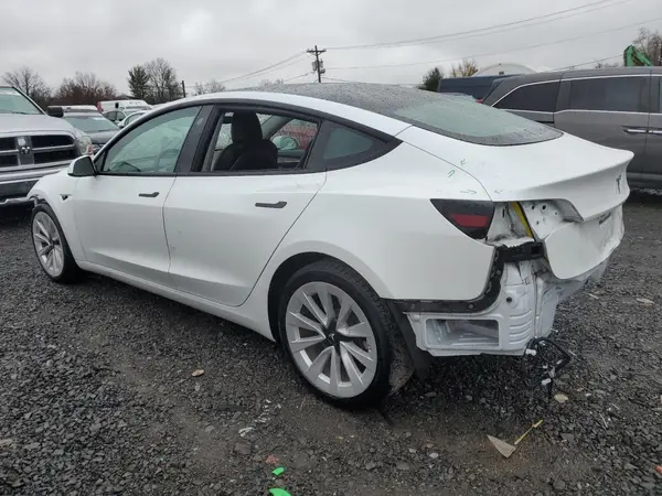5YJ3E1EB5MF050480 2021 TESLA MODEL 3 - Image 2