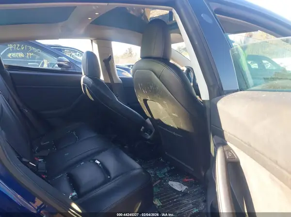 5YJ3E1EB5MF056604 2021 TESLA MODEL 3 - Image 8