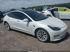 5YJ3E1EB5MF059373 2021 TESLA MODEL 3
