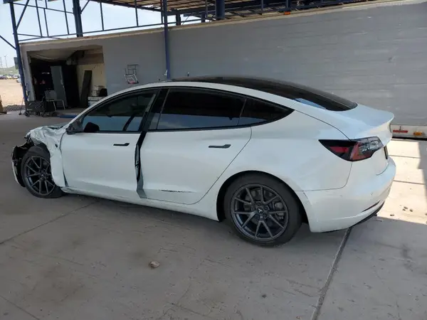 5YJ3E1EB5MF065657 2021 TESLA MODEL 3 - Image 2