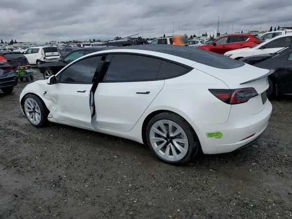 5YJ3E1EB5MF071510 2021 TESLA MODEL 3 - Image 2