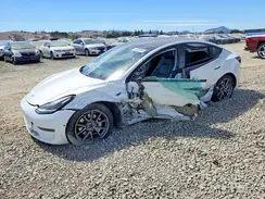 5YJ3E1EB5MF072656 2021 TESLA MODEL 3