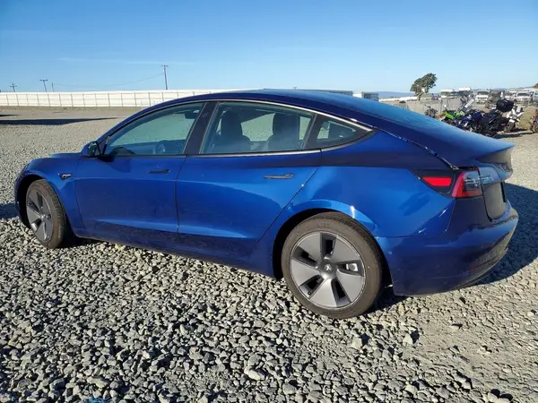 5YJ3E1EB5MF848896 2021 TESLA MODEL 3 - Image 2