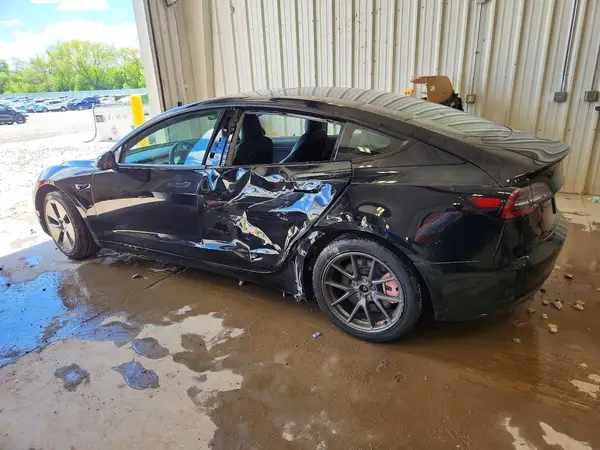 5YJ3E1EB5MF855220 2021 TESLA MODEL 3 - Image 2