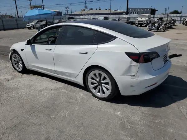 5YJ3E1EB5MF868954 2021 TESLA MODEL 3 - Image 2