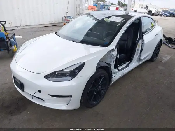 5YJ3E1EB5MF872874 2021 TESLA MODEL 3 - Image 2