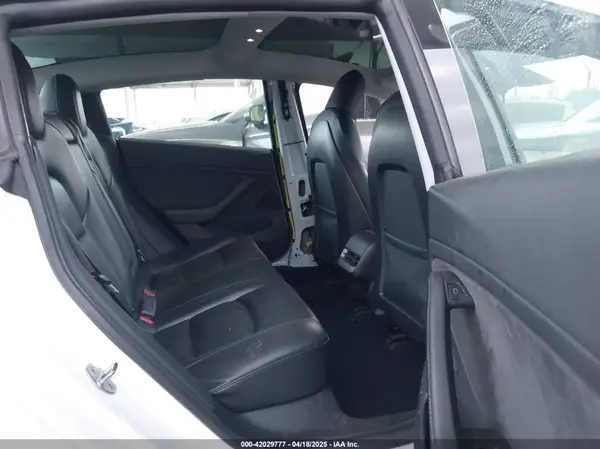 5YJ3E1EB5MF872874 2021 TESLA MODEL 3 - Image 8
